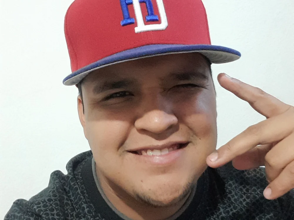 thc98_'s Offline Chat Room