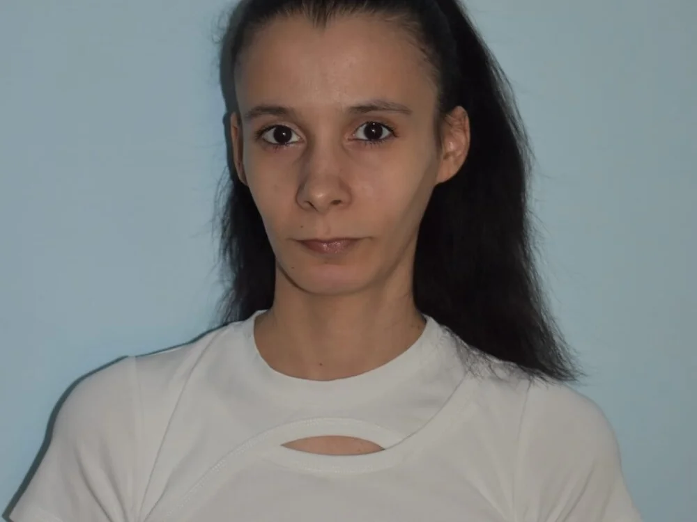 andreea713 Chat XXX offline