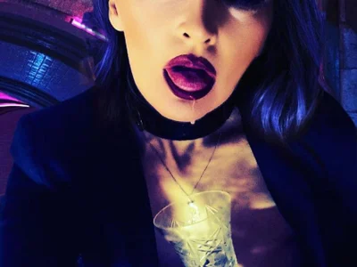 dominatrixredsonyja - fisting milfs