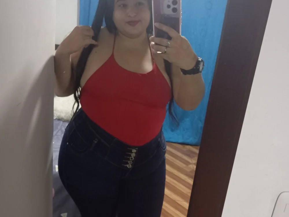 marisol2022's Offline Chat Room