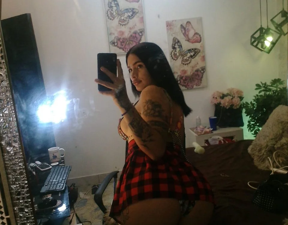 stefannia_x offline chatrum