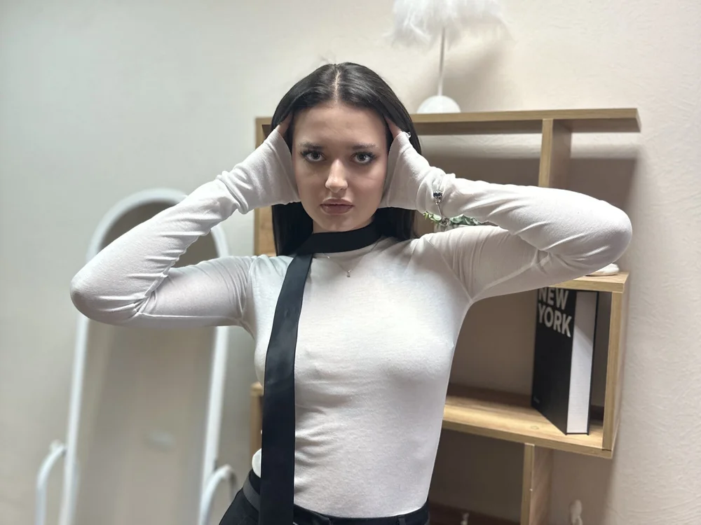 RexanneBeldinga's Offline Chat Room