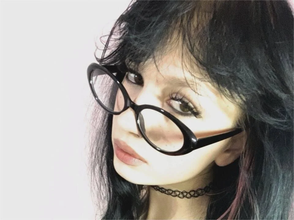 Bilik Sembang Luar Talian EliiDark