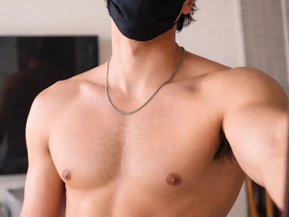 دردشة Yigitsis الجنسية دون اتصال