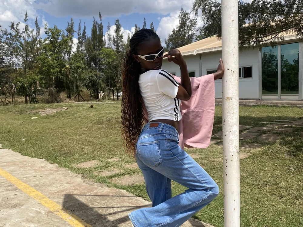 Foxyie_'s most recent online preview