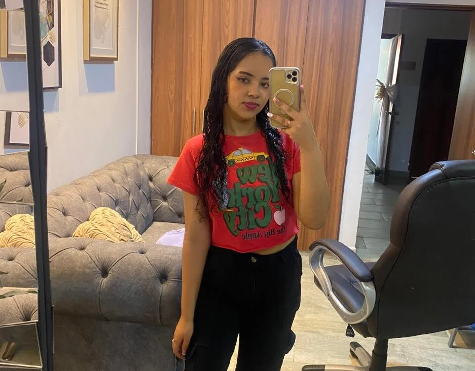 alana_martiins' Offline XXX Chat