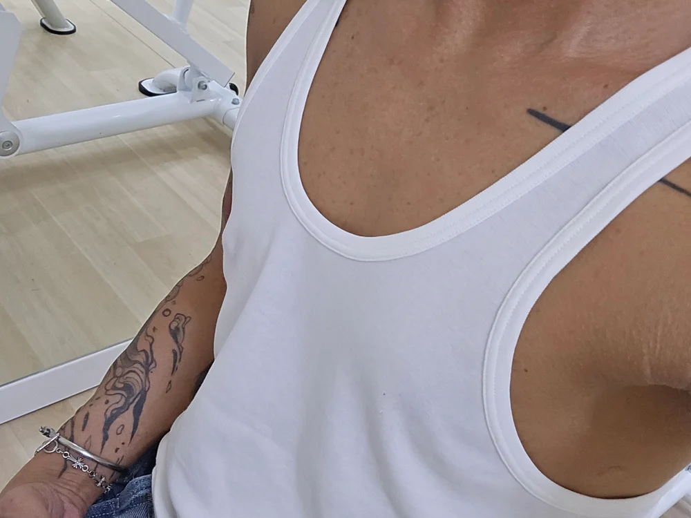 ahpak17 離線 XXX 聊天