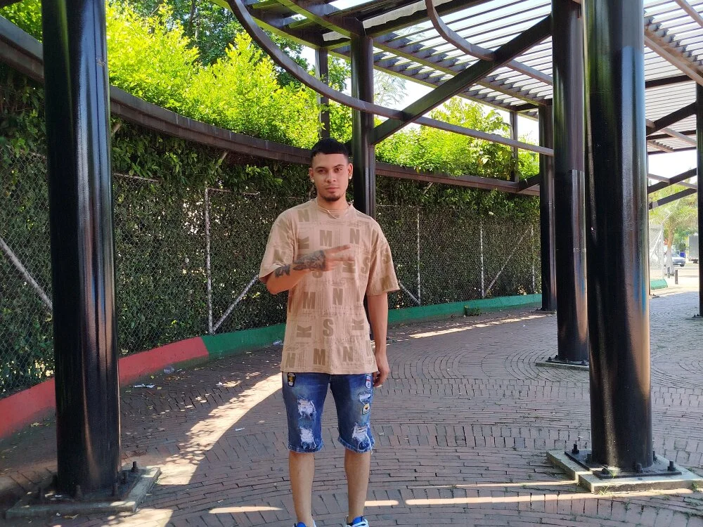 xanderbigcook1 offline XXX-chat