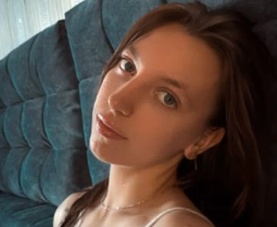 Офлайн-чат XXX MaryannWeigman