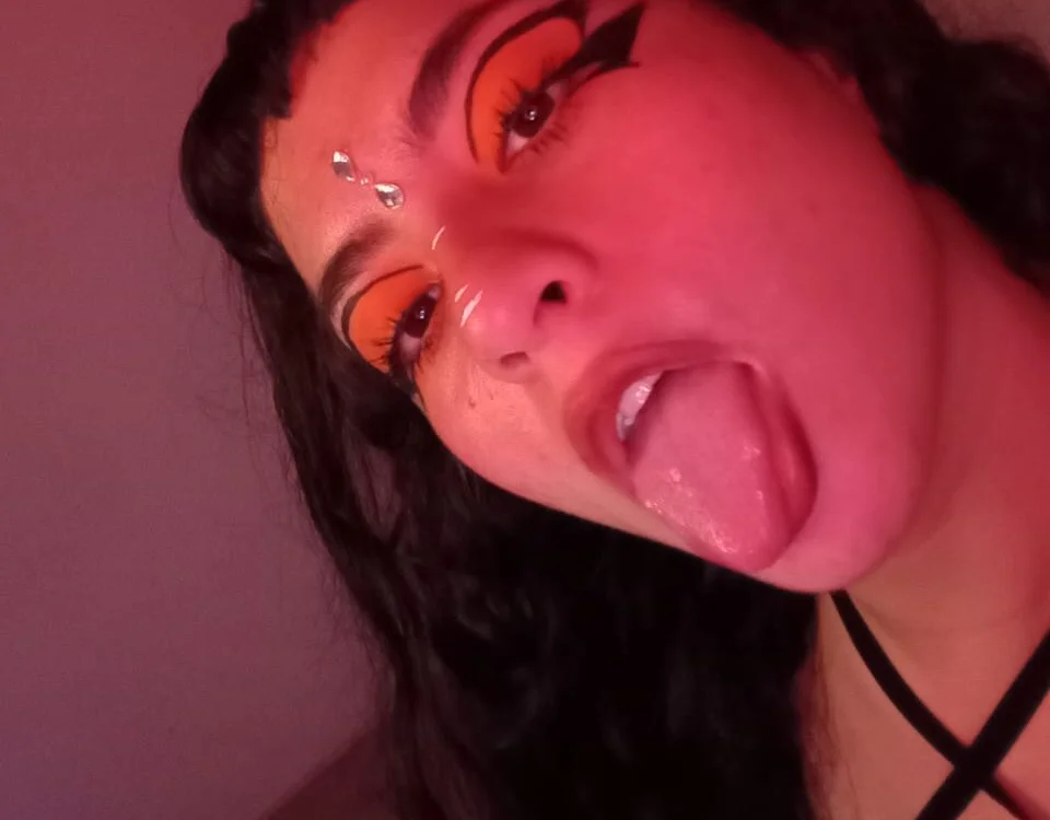 Chat +18 off-line de kitty__chs