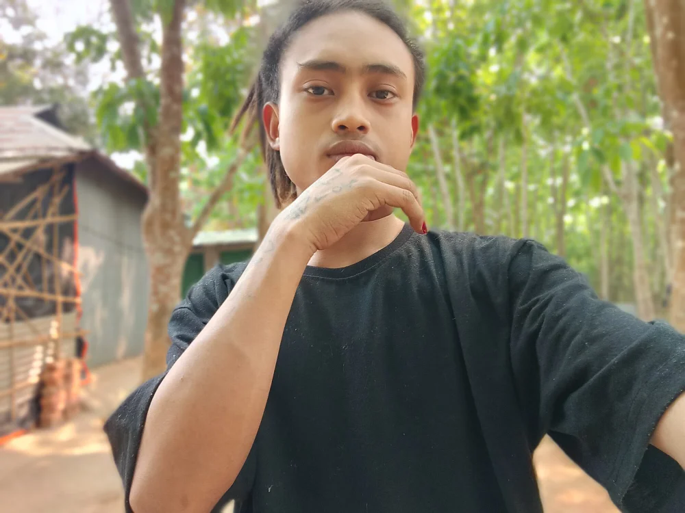 desiboyfromindia offline chatrum