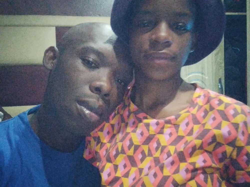 TinnyVsGiant offline XXX-chat