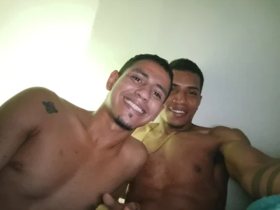 WolVID_XX77 - Couple 