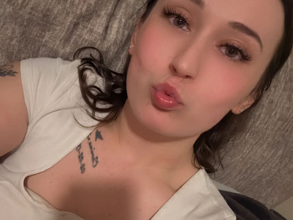 dreamergirl45's Offline XXX Chat