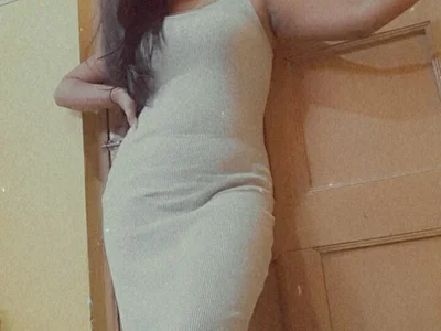 Hot_Riya04