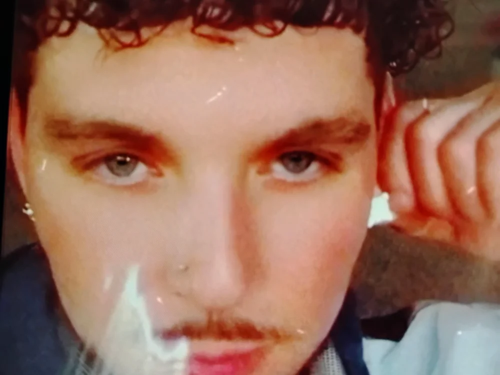 Greeneyesxxx23's most recent online preview