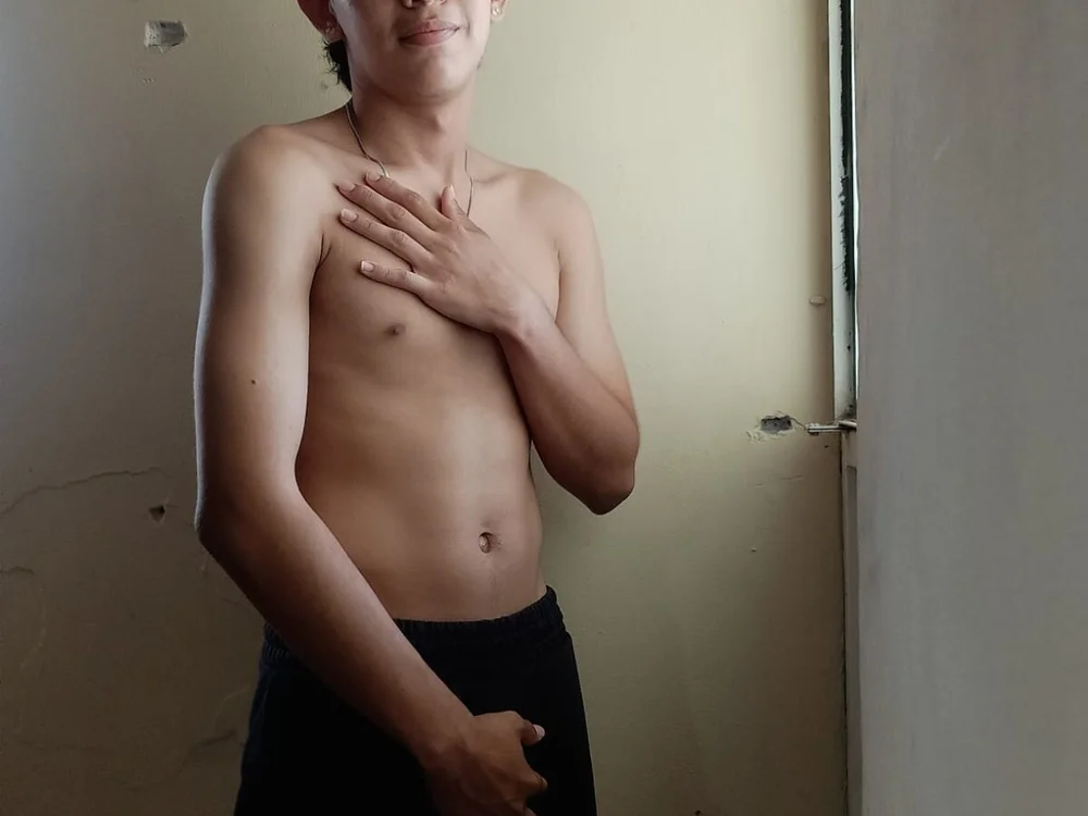 MaroxCute 오프라인 XXX 채팅