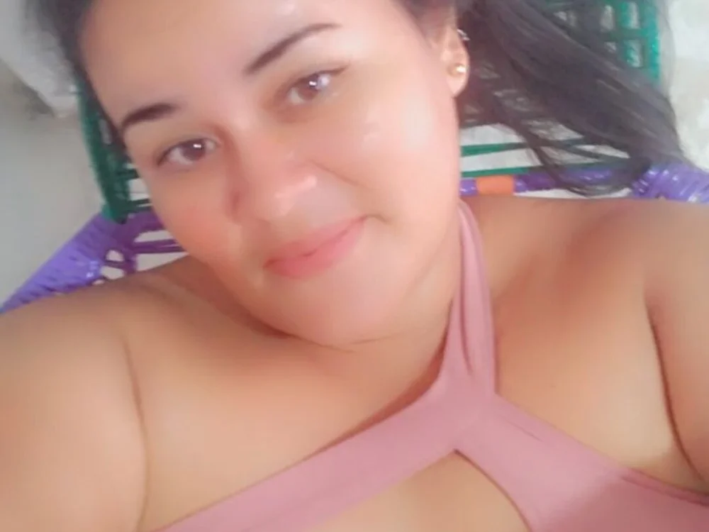 lupitasex11's Offline XXX Chat