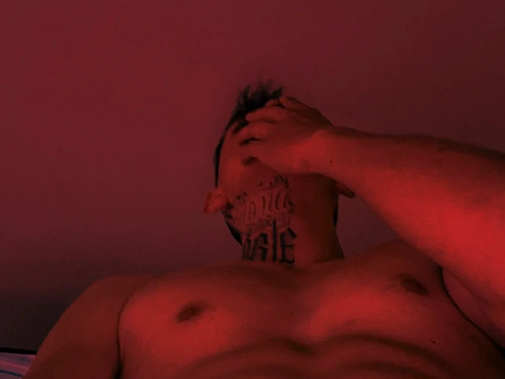 Offline XXX chat jung_noah