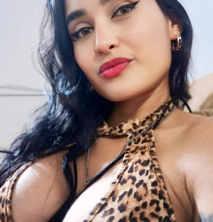 Goddess_Jenn_'s Offline Chat Room