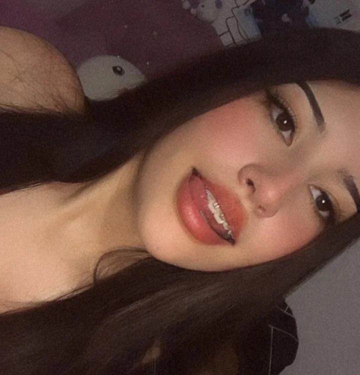 1m_miah's Offline Chat Room
