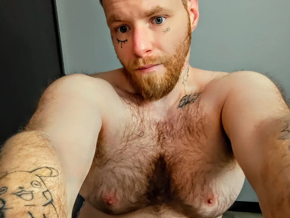 SexiTheeSlayerBoi's Offline XXX Chat