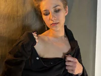 via_mayer_'s webcam live show