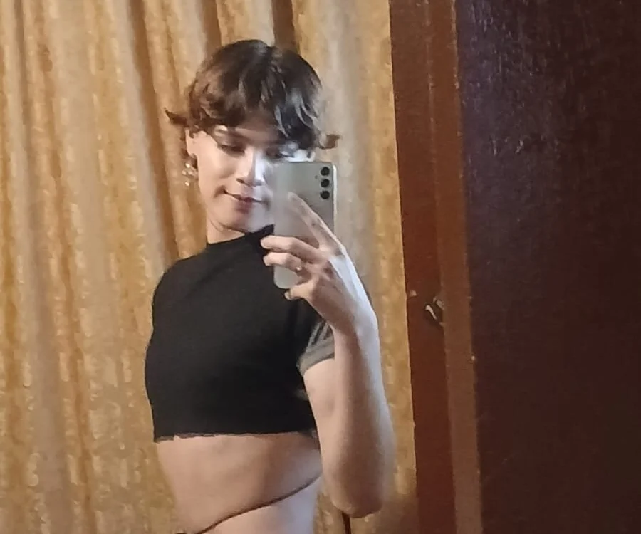 _Evangelinee Offline XXX-Chat