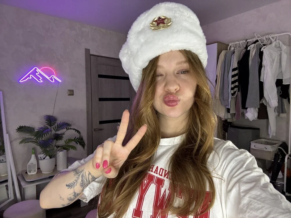 TrissMerigold9's Offline XXX Chat