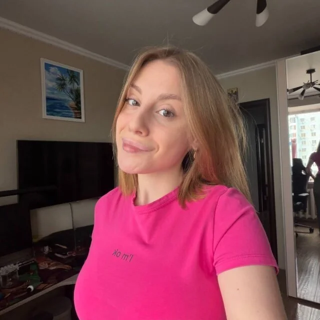 Olivia_Clairs' Offline XXX Chat
