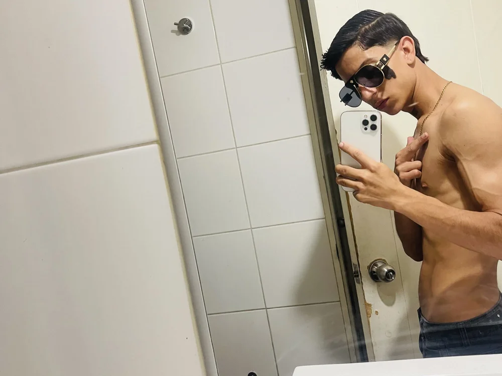 XMANSEXYCART's most recent online preview