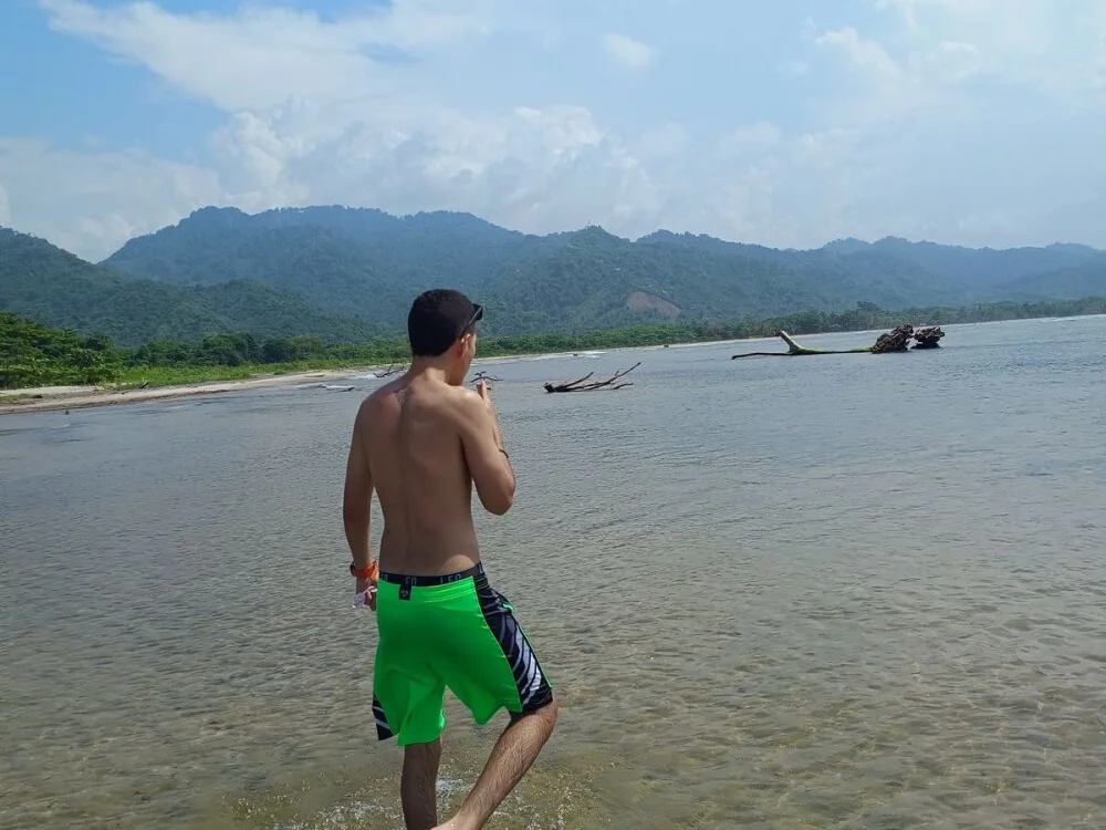 Offline XXX chat modela doflamingo_22