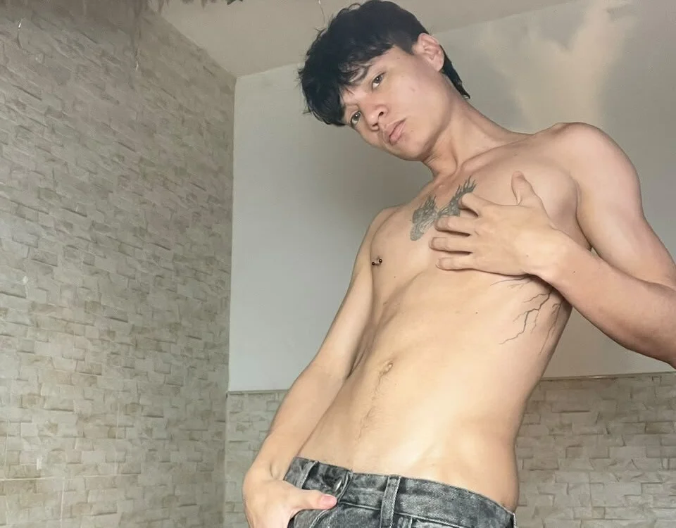 ALEXSTONE__ Offline XXX Chat