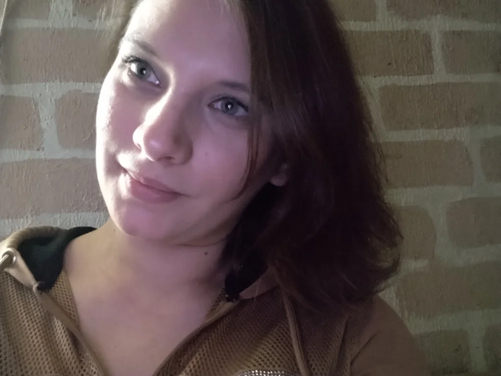 MiraLovery's Offline Chat Room