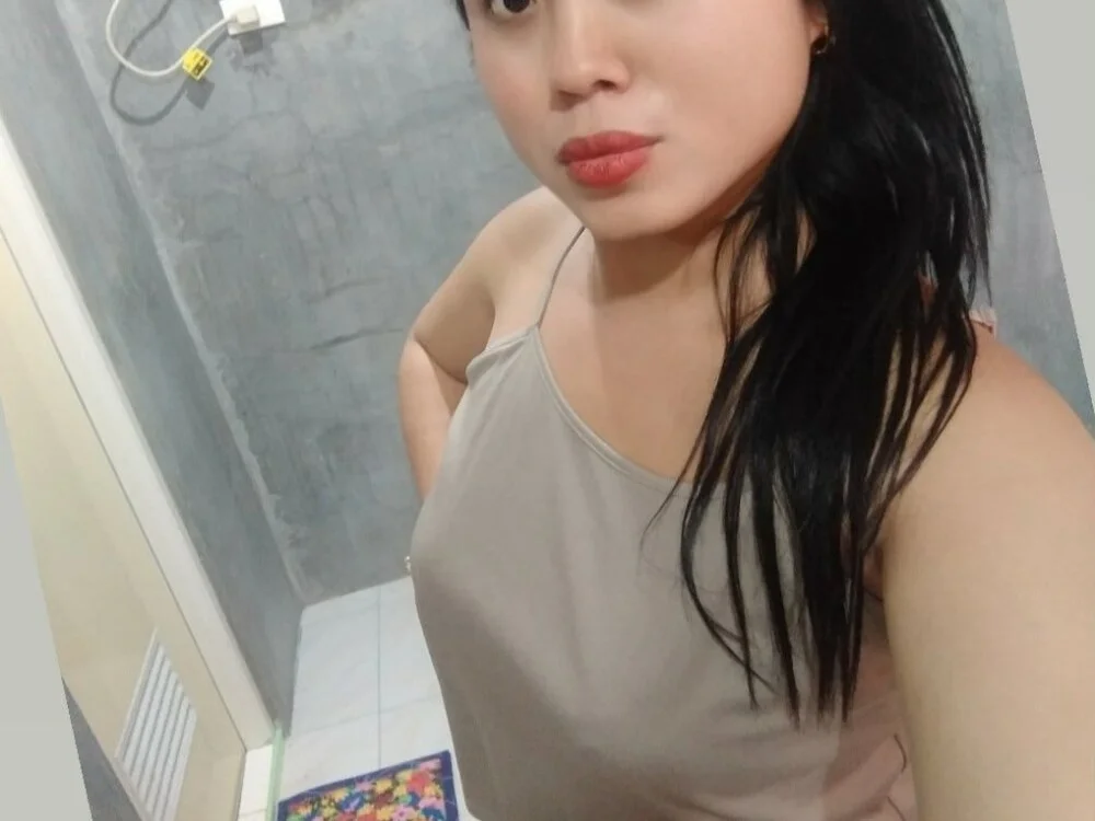 ivoryluxe's Offline XXX Chat