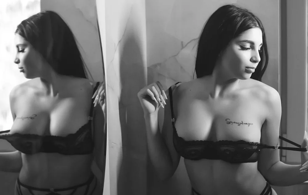 MazeeQuin's Offline XXX Chat