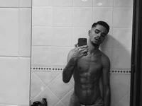 versatil26 👡 nude webcam chat