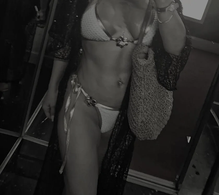 asumiss Adlı Modelin Çevrimdışı XXX Sohbeti