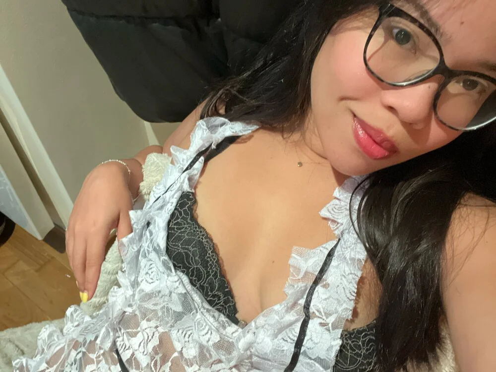 LunaSrodriguez's Offline XXX Chat