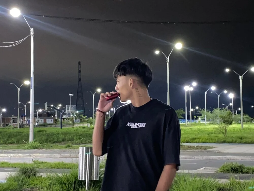 David3__ offline XXX-chat