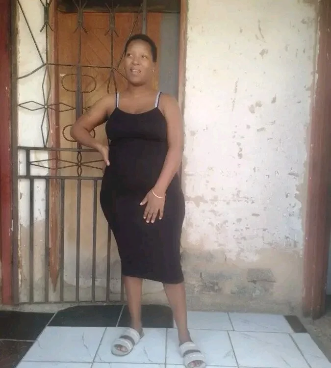 mbalsie Offline XXX-Chat