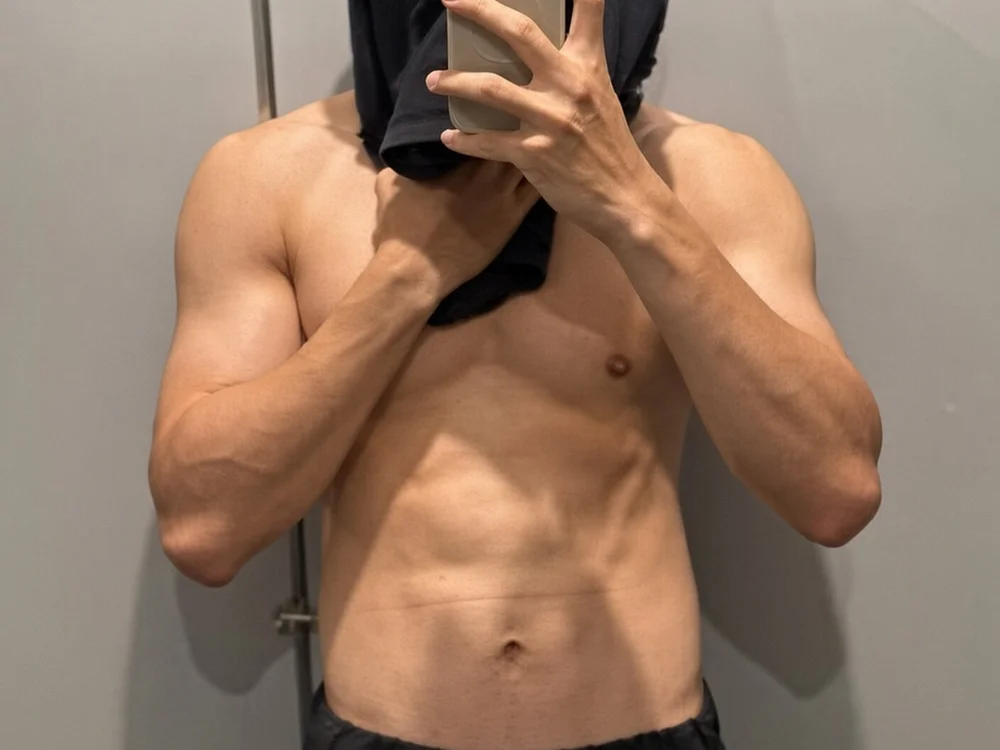knockk01 離線 XXX 聊天