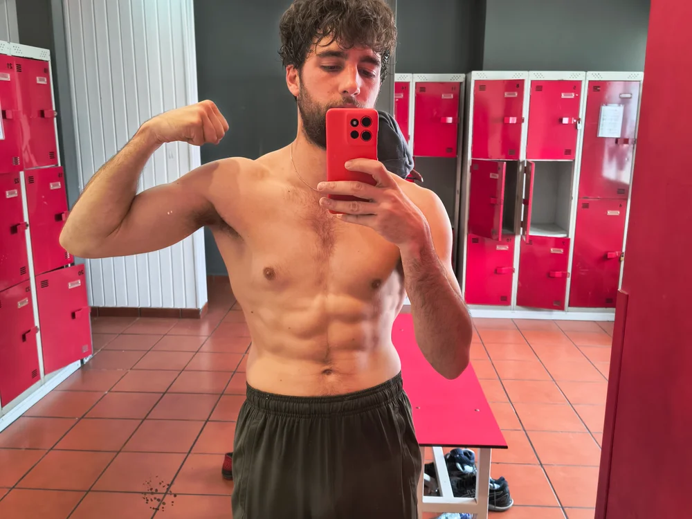 luccasbdk Offline XXX-Chat