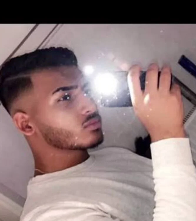 Sotetherceg26 offline XXX-chatje