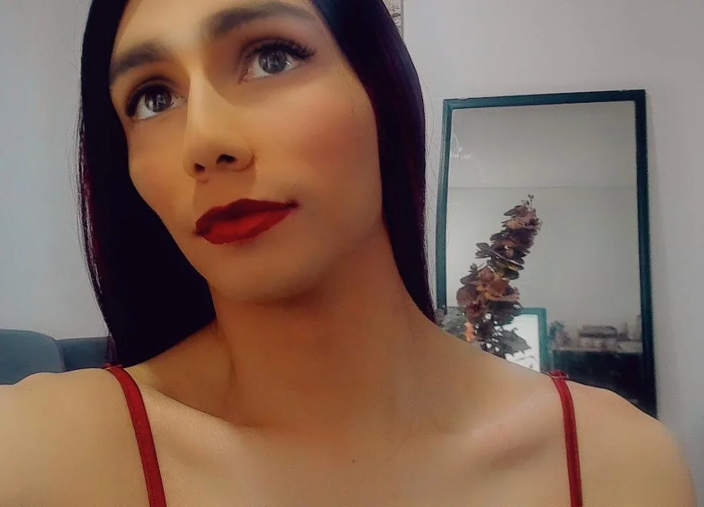 KatalinaRodriguez_'s Offline XXX Chat