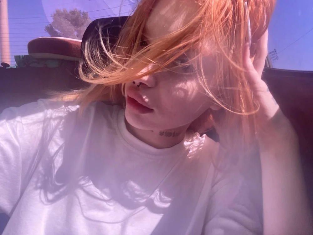 WuwFoxy's Offline XXX Chat