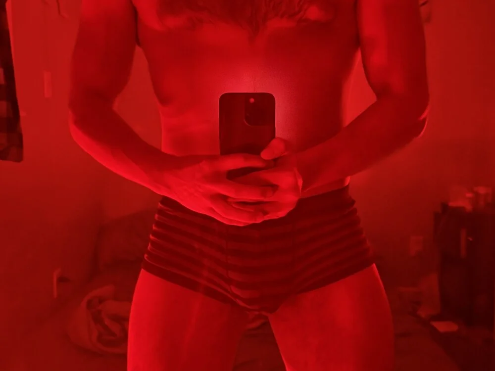 Caleb-Sweats অফলাইন XXX চ্যাট