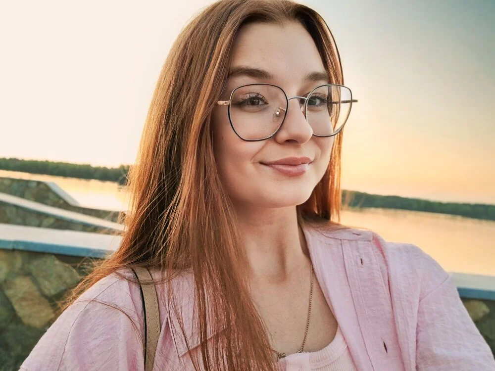 AlaneShivy's Offline XXX Chat