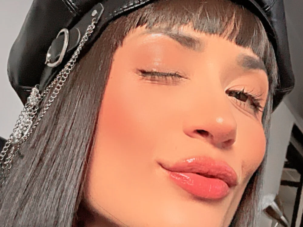 IsisRaichuu_のオフラインXXXチャット