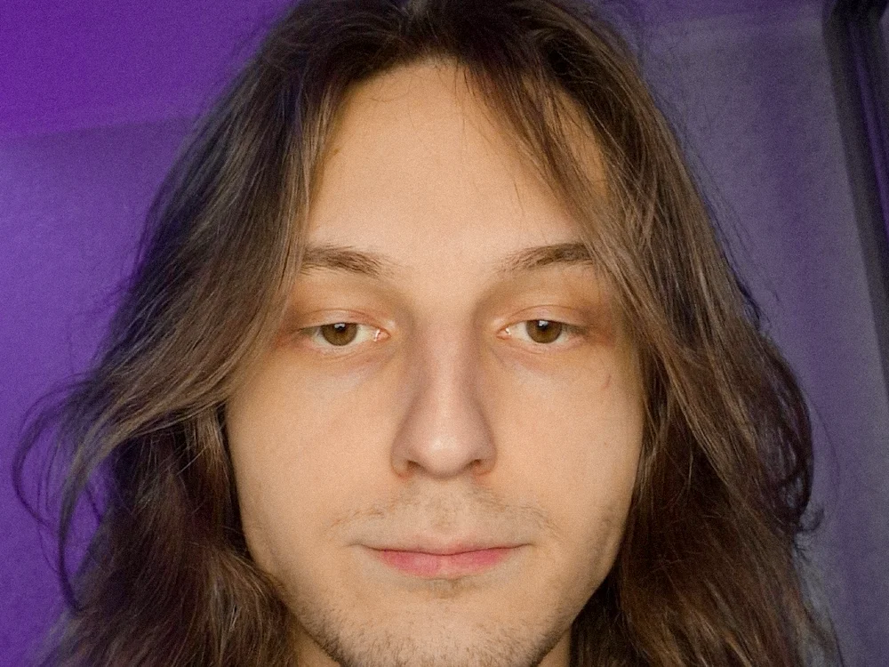 Artorius77's Offline Chat Room